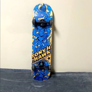 Tony hawk skate board